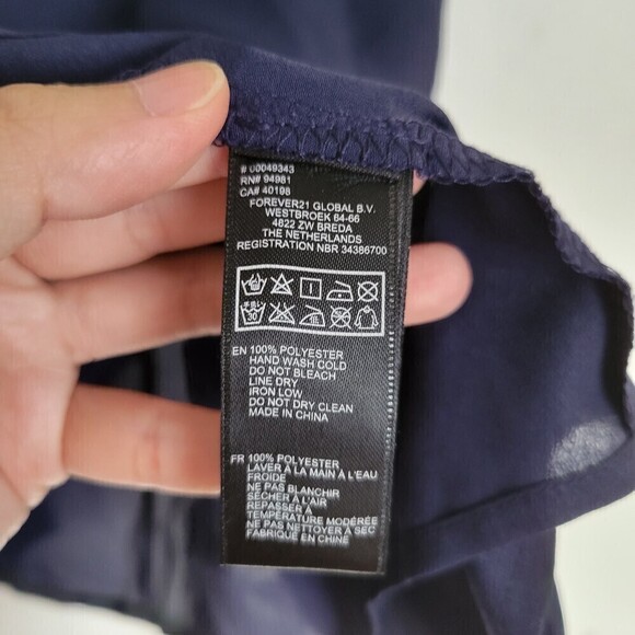 NEW Forever 21 Plus Navy Blue Lightweight Sleeveless Tank Top Size 1X - Picture 10 of 11